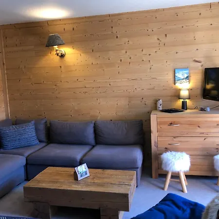 Cosy Avec Terrasse, 4 Personnes A Meribel Mottaret - Fr-1-411-932 *